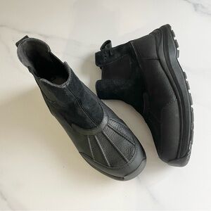 UGG boot winter size 8.5 excellent condition